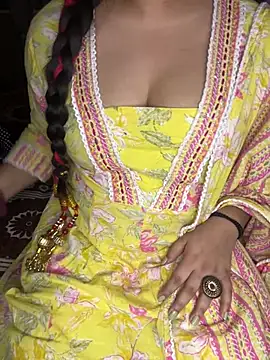 urs sexy sara online show from July 2026 05:32:02 PM