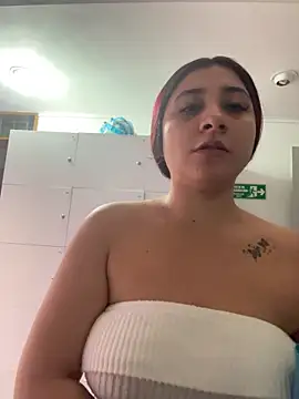 Nahomy benet online show from July 2026 11:38:01 AM
