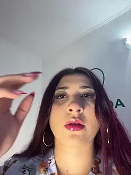 Nahomy benet online show from July 2026 11:08:02 AM