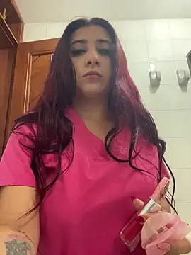 Nahomy benet online show from July 2026 11:39:02 AM