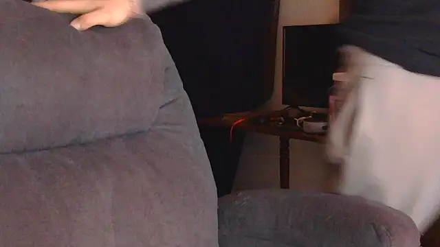 Pattylock online show from July 2026 04:21:02 PM