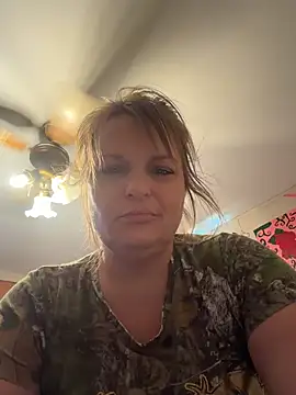 Snapshot of BackroadBadHabit37 chatting on July 2026 04:17:01 PM BackroadBadHabit37 online show from July 2026 04:17:01 PM
