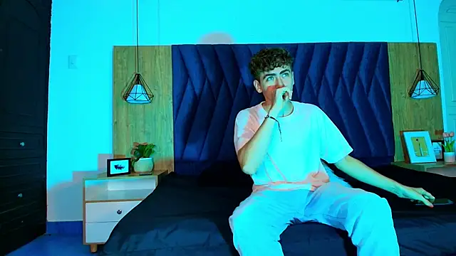 Tyler Mcrey online show from July 2026 12:44:01 PM