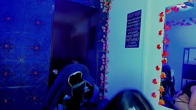 Miluu u online show from July 2026 01:37:01 PM