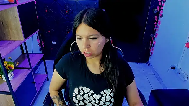 Miluu u online show from July 2026 03:59:02 AM