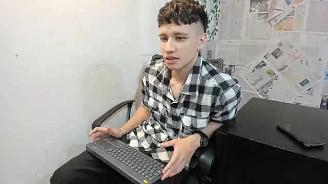 DANIEL Hot777 online show from July 2026 01:30:01 AM