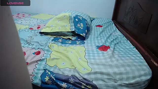 katiuska love online show from July 2026 11:28:01 AM