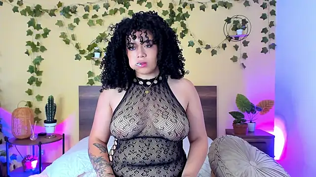 EbonnyRosse online show from July 2026 08:34:02 PM