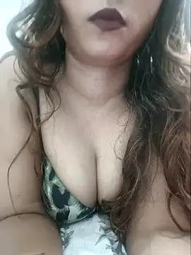 Snapshot of Mansi_Shrma chatting on July 2026 10:21:02 AM Mansi Shrma online show from July 2026 10:21:02 AM