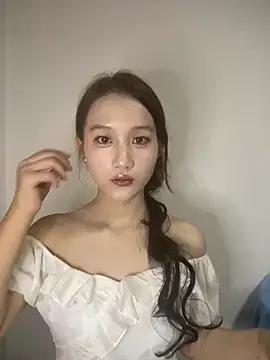 June-Baby online show from July 2026 02:23:01 PM