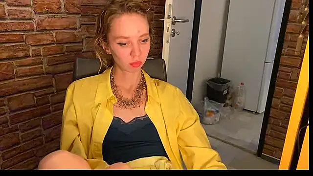 ElizaStorm online show from July 2026 07:09:01 PM