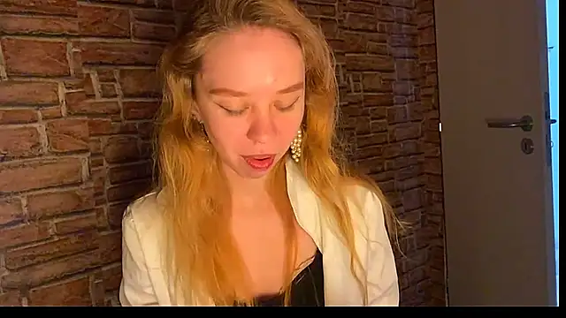 ElizaStorm online show from July 2026 04:33:02 PM