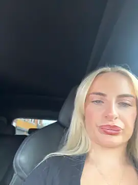 BIGTITBLONDEUK online show from July 2026 09:49:01 AM