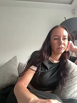 Charming ScarlettX online show from July 2026 07:15:02 AM