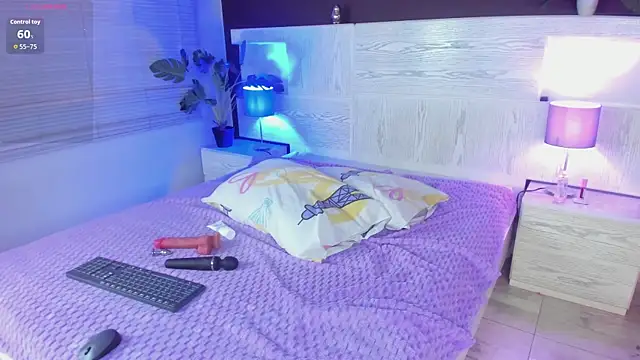 mylleana online show from July 2026 08:33:02 PM