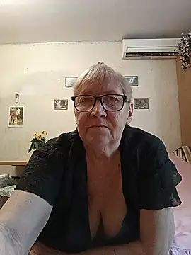 Molli1408 online show from July 2026 11:45:02 AM