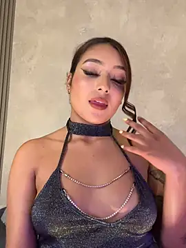 Sara Rousex online show from July 2026 11:42:02 PM