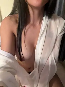   SweetPoison   online show from July 2026 06:22:02 PM