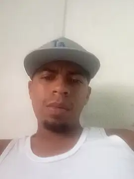 Snapshot of caramelotentacio chatting on June 2026 04:22:02 PM caramelotentacio online show from June 2026 04:22:02 PM