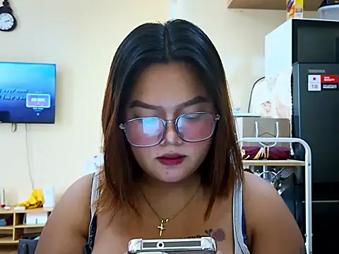 missprettyxx online show from July 2026 07:59:01 AM