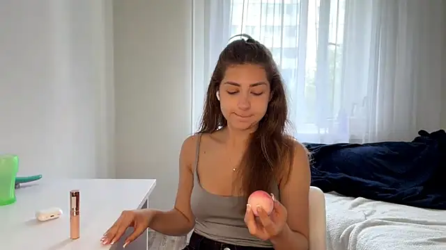 Adrll Cute online show from July 2026 11:19:02 AM