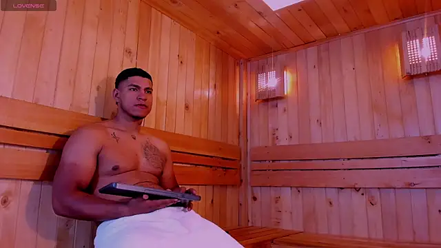 Maximo montana online show from July 2026 01:03:01 AM