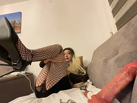 sissykate95 online show from July 2026 06:48:01 PM