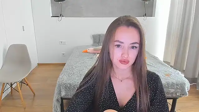 MiaMoll77 online show from July 2026 10:43:02 AM
