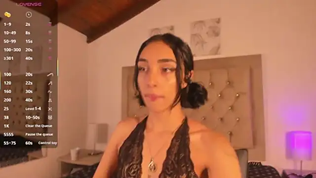 Sara smithh  online show from July 2026 09:29:02 PM