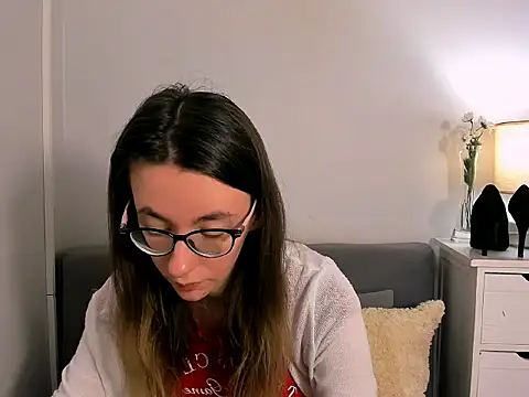 AnnaNatural online show from July 2026 04:39:33 PM