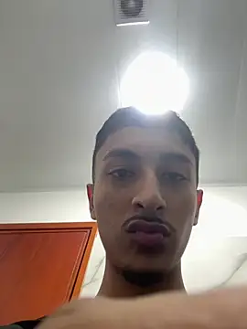 Snapshot of Stockholm_Love chatting on June 2026 02:49:01 AM Stockholm Love online show from June 2026 02:49:01 AM