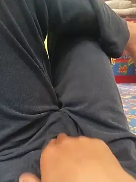 micro guy76 online show from July 2026 04:04:02 AM