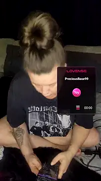 London-MollyXX online show from July 2026 05:48:02 AM