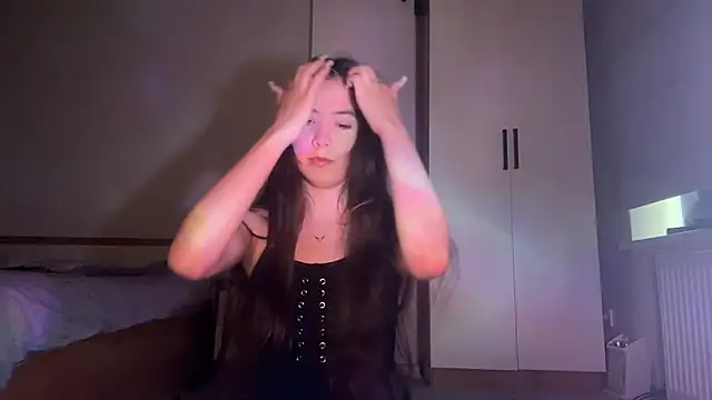 Vemeeer online show from June 2026 03:23:01 PM