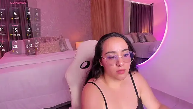 Viiolet rosee online show from July 2026 06:54:02 PM