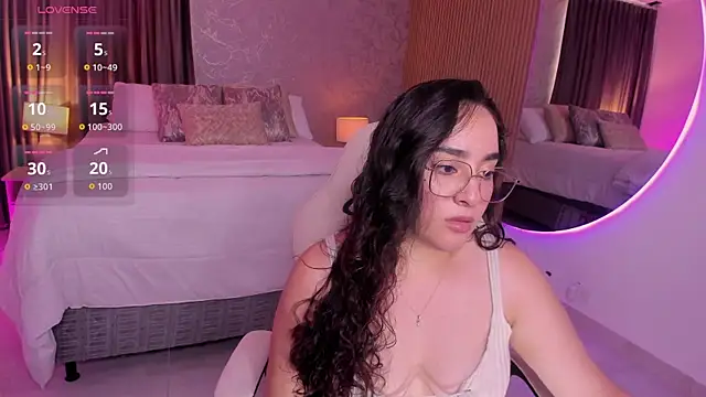 Viiolet rosee online show from July 2026 06:54:02 PM