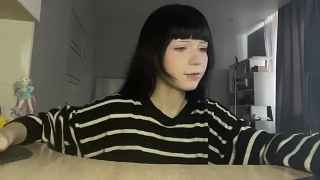 WendySliz online show from July 2026 07:45:02 AM