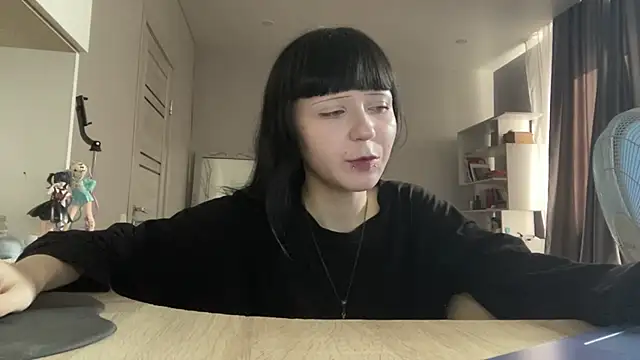 WendySliz online show from July 2026 11:50:02 AM