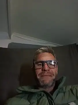 Gorgo2go2 online show from July 2026 06:37:02 PM