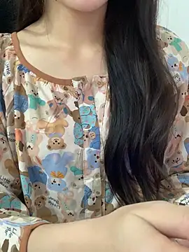 Lilie22 online show from July 2026 02:11:01 PM