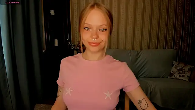 lovemelulu online show from July 2026 07:03:01 AM