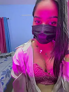 Muskan alveera18 online show from July 2026 03:58:02 PM