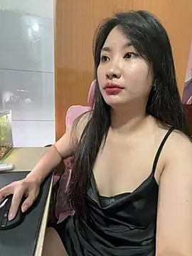 QuynhAnh68 online show from July 2026 07:45:02 AM