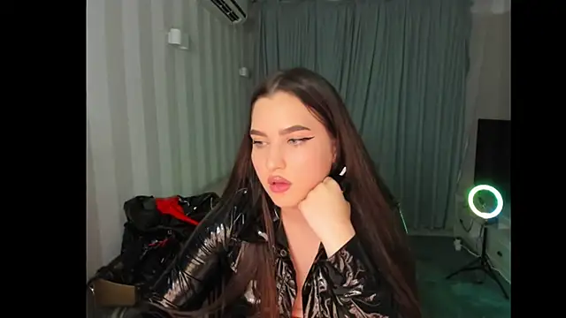 LatexDominatrix online show from July 2026 07:05:02 PM