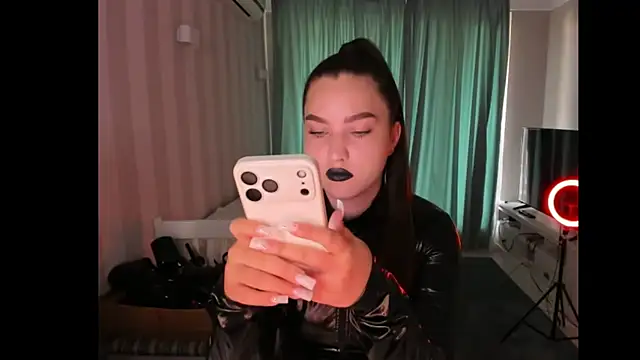 LatexDominatrix online show from July 2026 04:21:01 AM