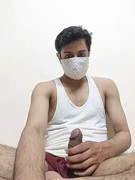 Yoursexy boy21 online show from July 2026 06:20:01 PM