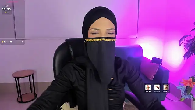 LaylaFantasy  online show from July 2026 04:15:01 AM
