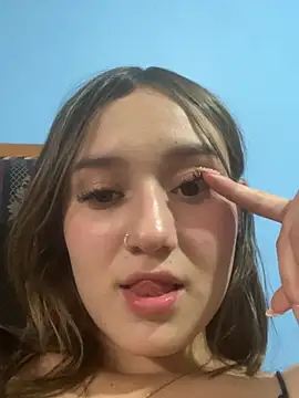 Hana Winter online show from June 2026 07:37:01 PM