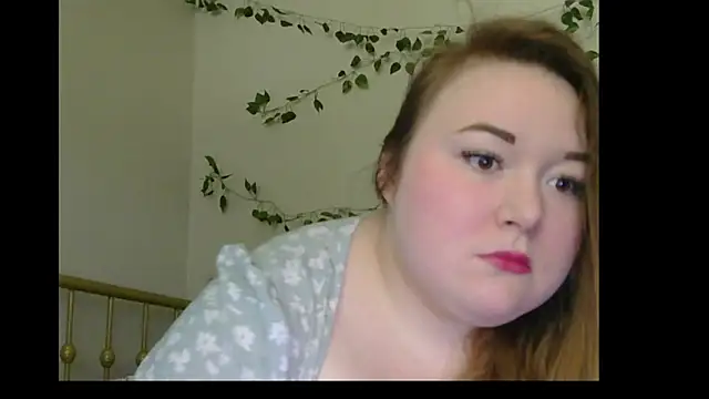 LilahSweetXO online show from July 2026 10:30:02 PM