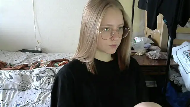 WinifredLunney online show from July 2026 05:21:01 AM